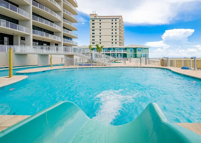 Phoenix Ii 1502 Apartment