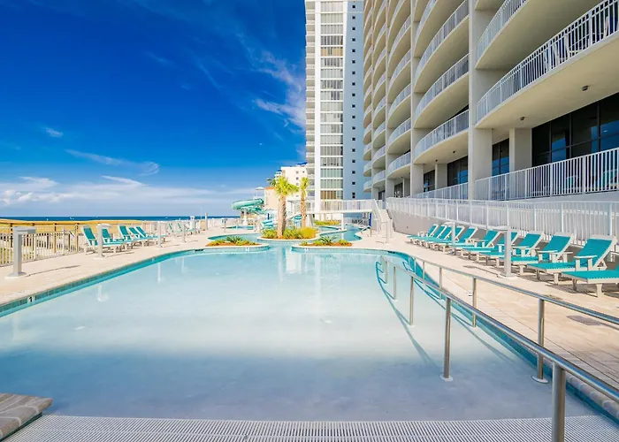 Phoenix Ii 1502 Apartment