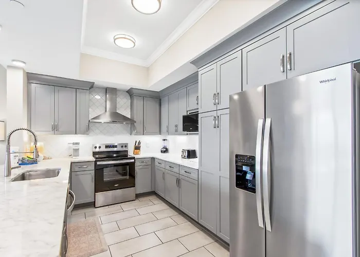 Phoenix Ii 1502 Apartment *